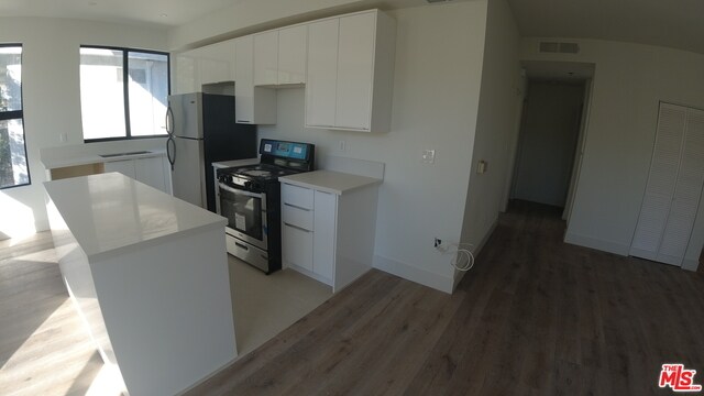 Photo - 8811 Burton Way Unit 317