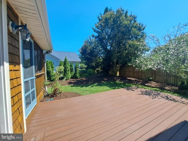 Photo - 123 New Rd