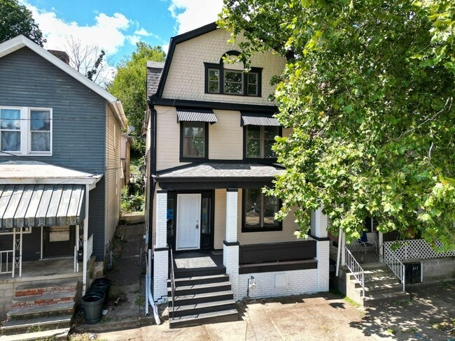 Photo - 315 Washington Ave