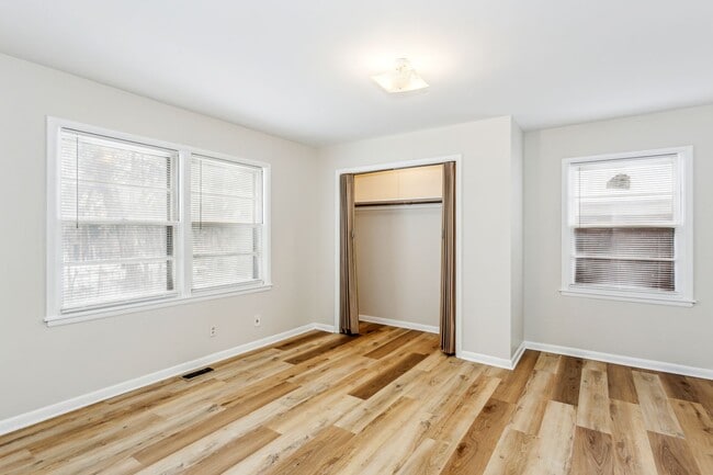 Photo - Affordable Living Steps from WSU Campus!!!
