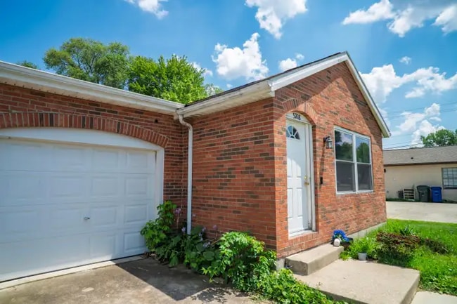 Photo - 5770 Stormcroft Ave Unit 5770