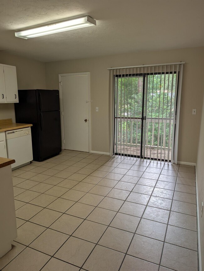 Photo - 1312 Nylic St House