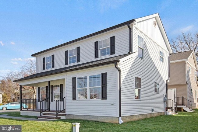 Photo - 41573 Church St