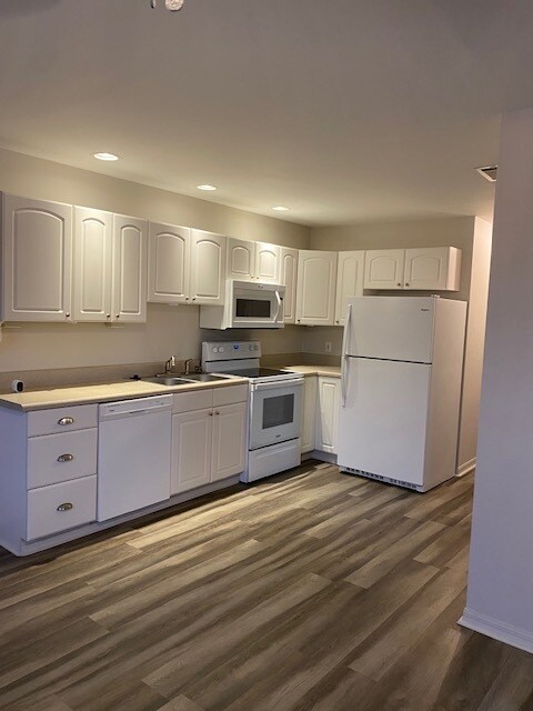Photo - 17324 Whitewater Ct Unit 17324 Whitewater Ct