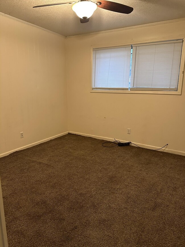 Photo - 411 Northside Dr