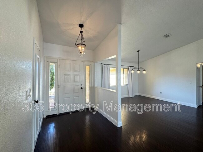 Photo - 9297 Pickens St