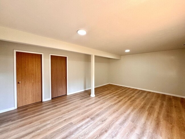 Photo - 2620 NE 136th St