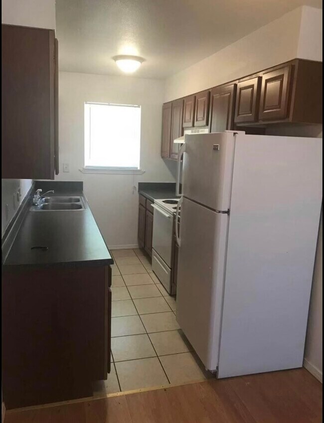 Photo - 1407 W Highland Ave