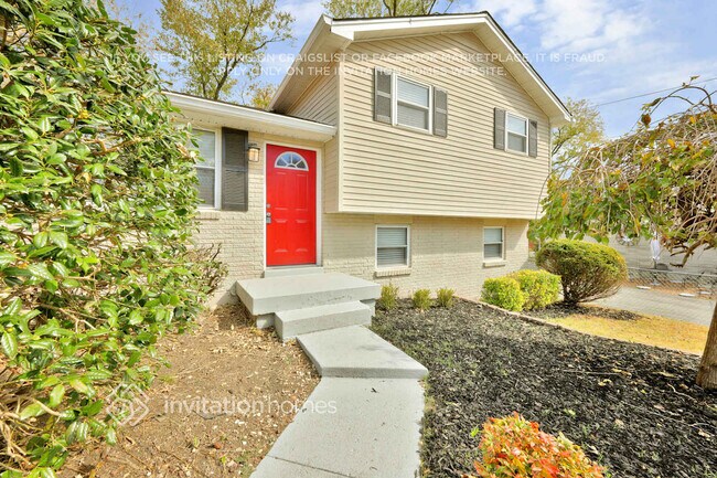 Photo - 6009 Lopez Ln House