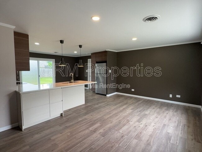 Photo - 2519 Wickersham Dr S