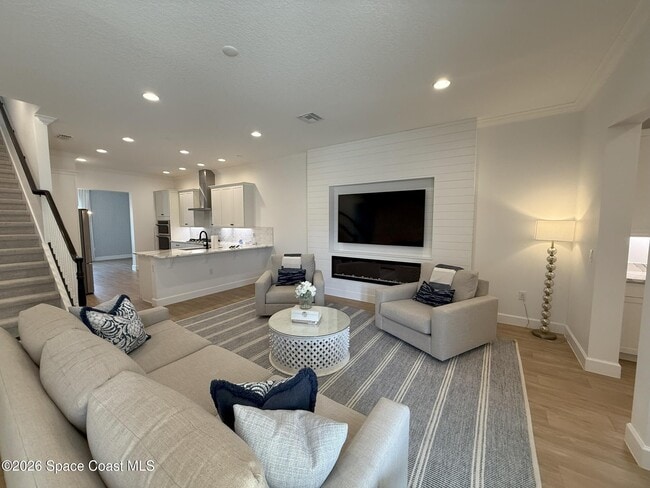 Photo - 8367 Gullen Dr