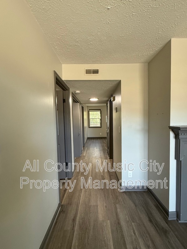 Photo - 3122 Creekwood Dr