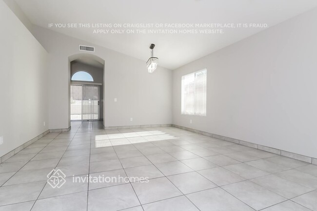 Photo - 11312 W Puget Ave