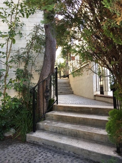 Building Photo - 1130 9th St Unit 3