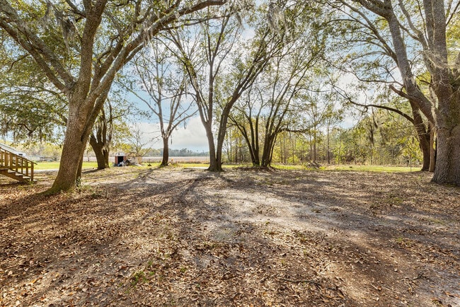 Photo - 108 Sherwood Ct