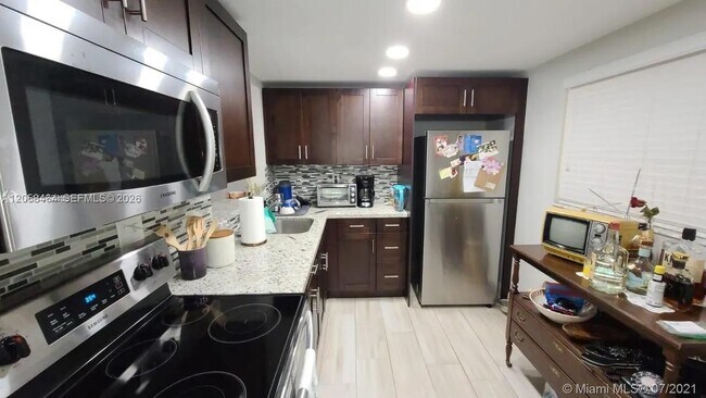 Photo - 8015 SW 107th Ave Unit 222
