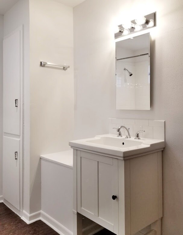 Photo - Swissaire Apartments