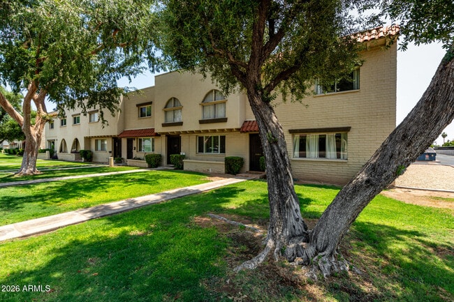Photo - 6825 E OSBORN Rd