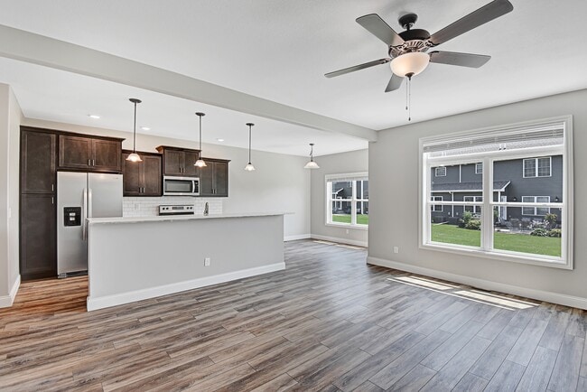 Photo - 1202 Heather Dr