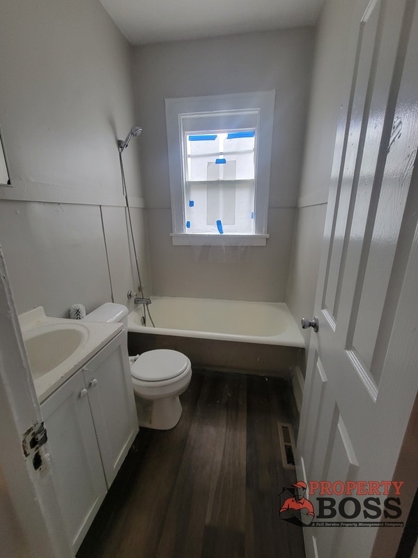 Photo - 1052 Harrison St