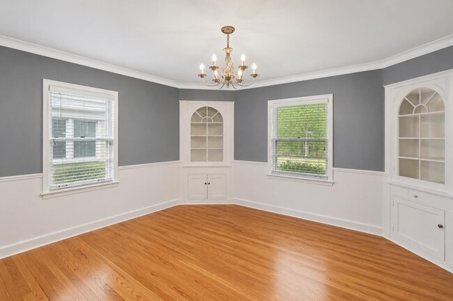 Photo - 37 N Century St