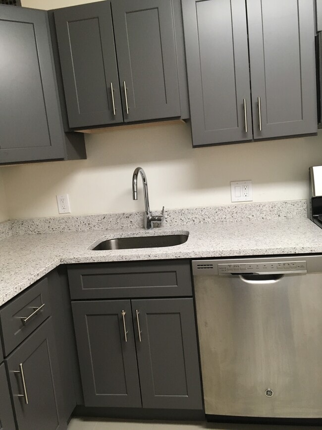 kitchen - 5101 River Rd Unit 903