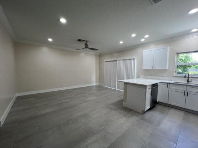 Photo - 239 Leland Ln