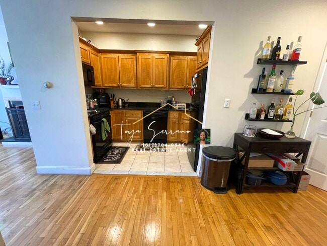 Photo - 77 Highland St Unit 2