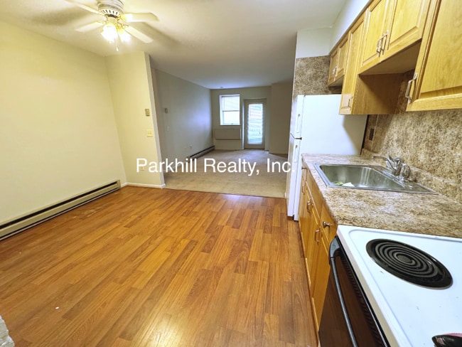 Photo - 420 W Pennsylvania Ave Unit 200