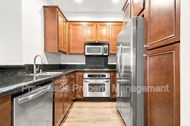 2175 Condor Dr Unit 57