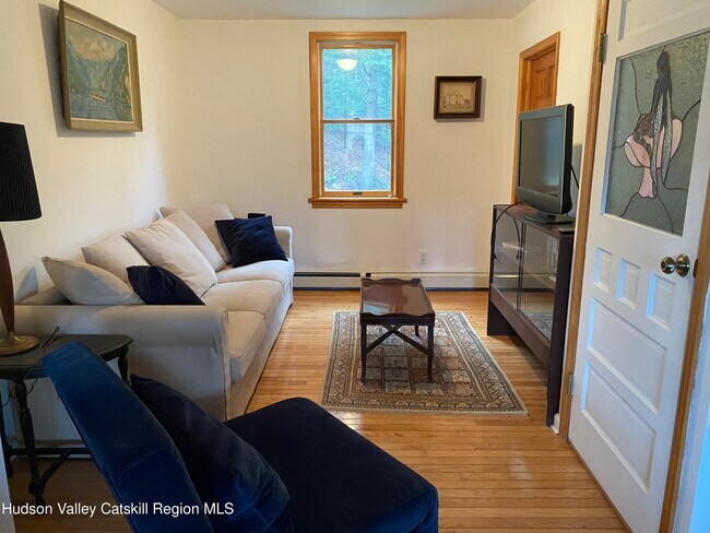 Photo - 87 Deming Rd