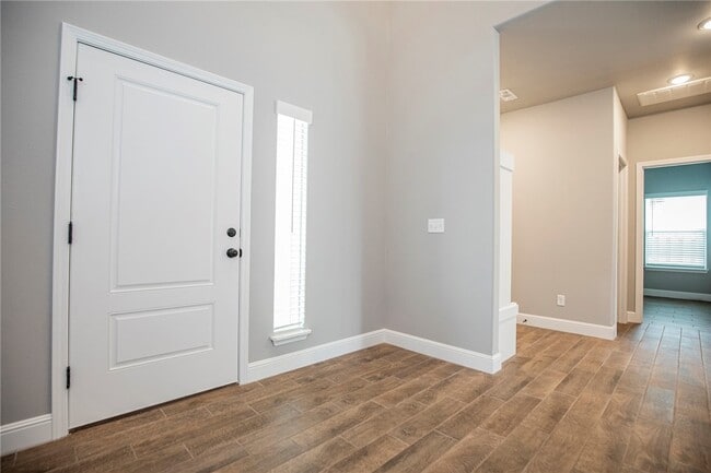Photo - 2010 Periwinkle Pl