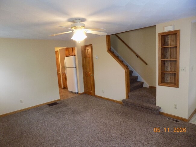Photo - 454 Albert St Unit A