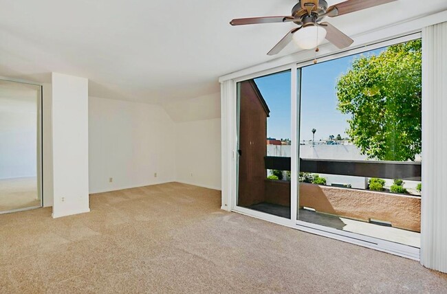 Building Photo - 6333 Mt Ada Rd Rental