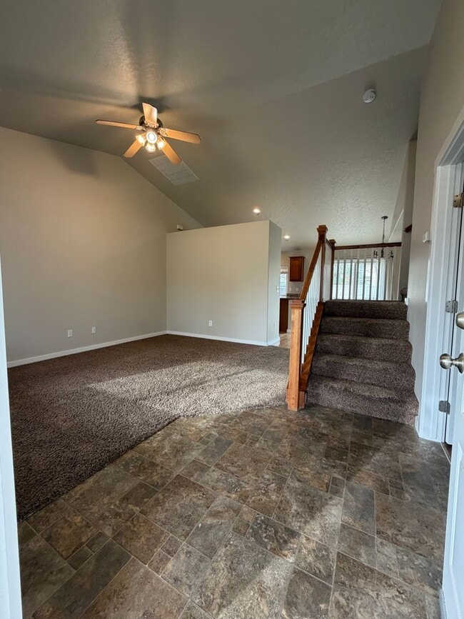 Photo - Perfect 4 bed 2.5 ba home in the desirable Sundance Subdiv. off McMillan & Meridian Rd.