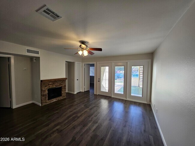 Photo - 30 E Brown Rd