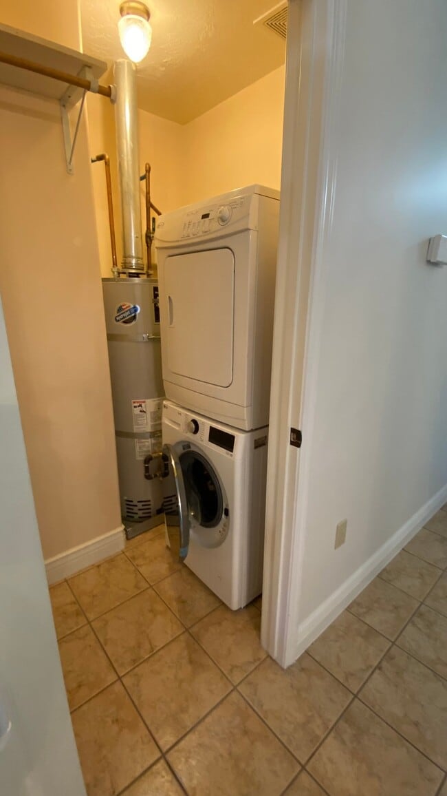 Photo - 10600 S 500 E