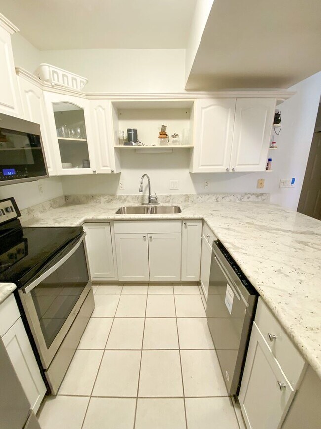 Photo - Union Street Station #304