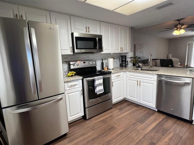 Photo - 102 Palmetto Ct Unit 2