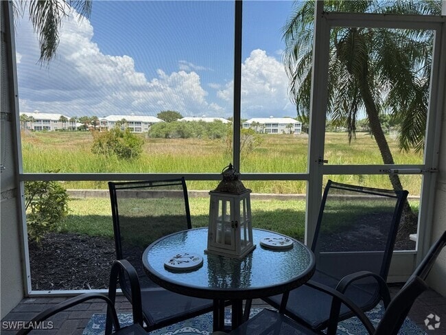 Building Photo - 1420 Sweetwater Cove Unit 102 Rental