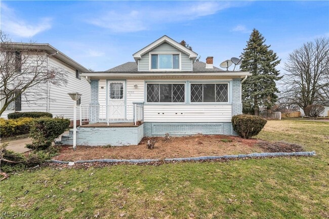 Building Photo - 11103 Lincoln Ave Unit 1/DN