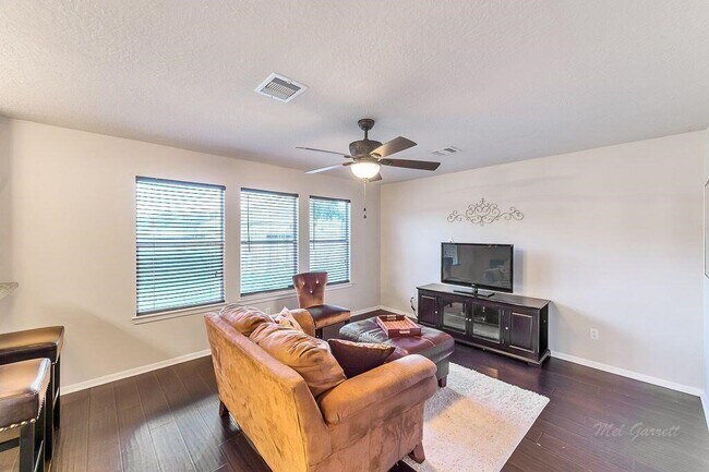 Photo - 5903 Shining Leaf Ct
