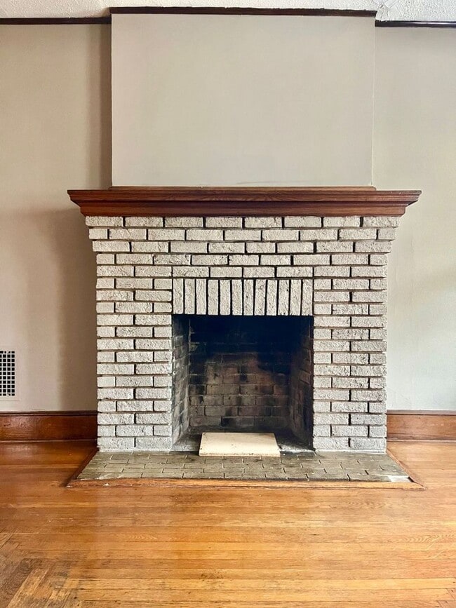 Photo - 49-49 Pendleton St Unit 1