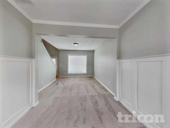 Photo - 1704 Chinaberry Ct