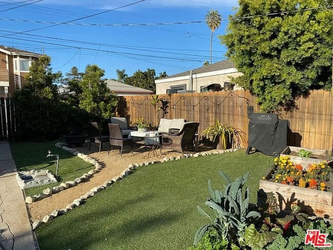 Photo - 837 Sunset Ave