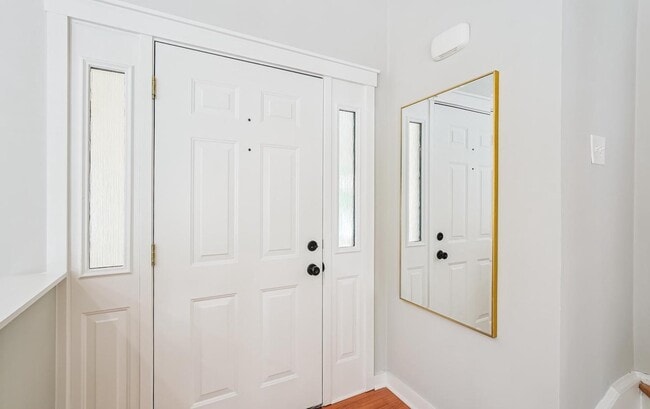 Photo - 276 W Meadowland Ln