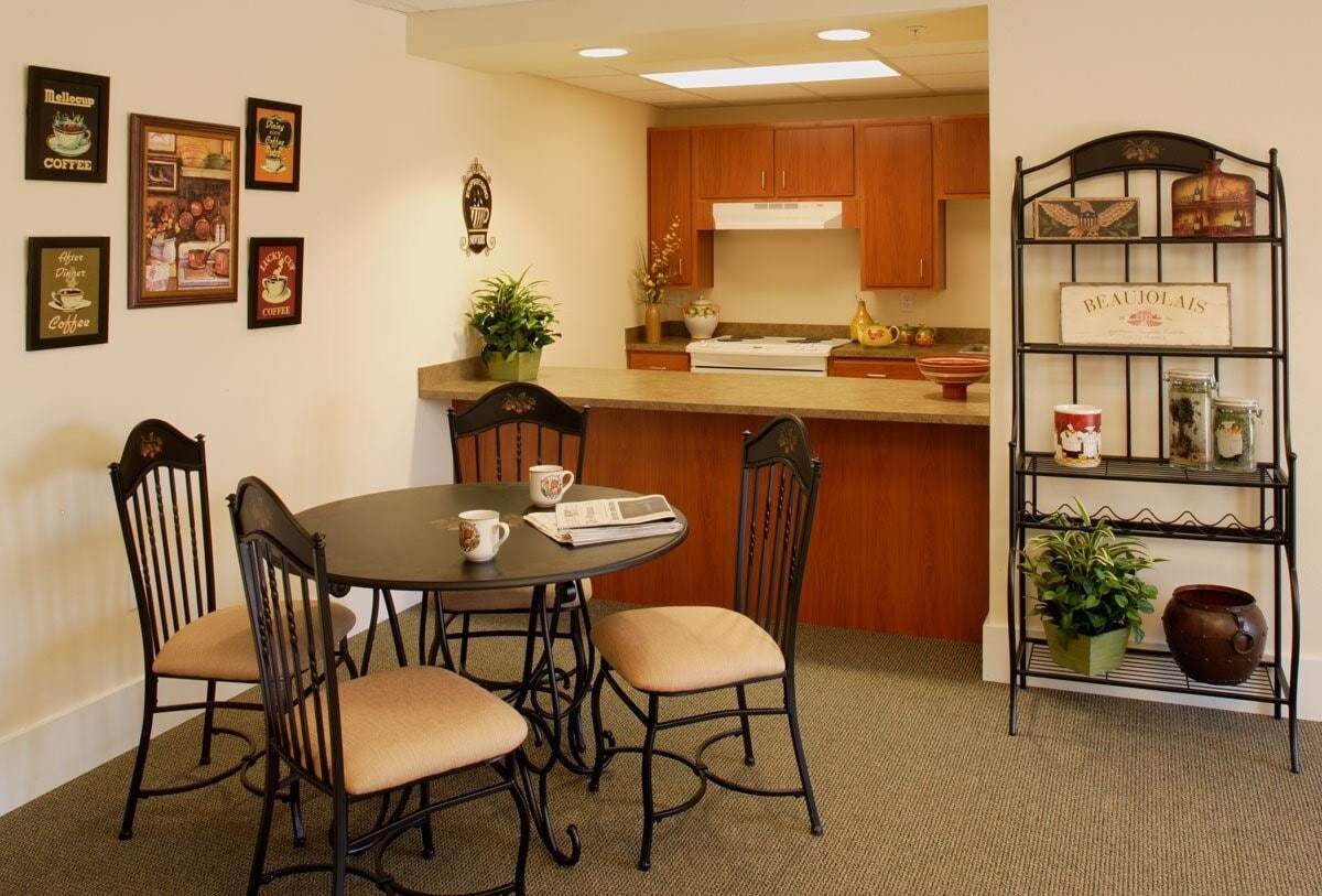 Photo - 3524 Fisher Rd NE