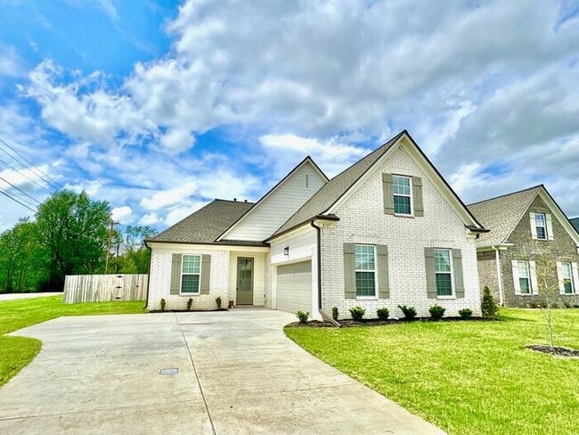 Building Photo - Now Leasing in Millington @ Winstone. 4-Be...