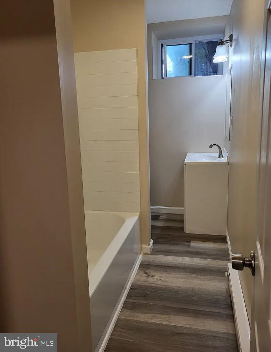 Photo - 558 Lincoln Hwy E