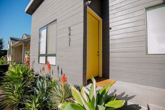 Photo - 5431 Homeside Ave